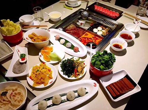 市值近2000億港元，海底撈如何以極致服務橫掃15萬家火鍋店